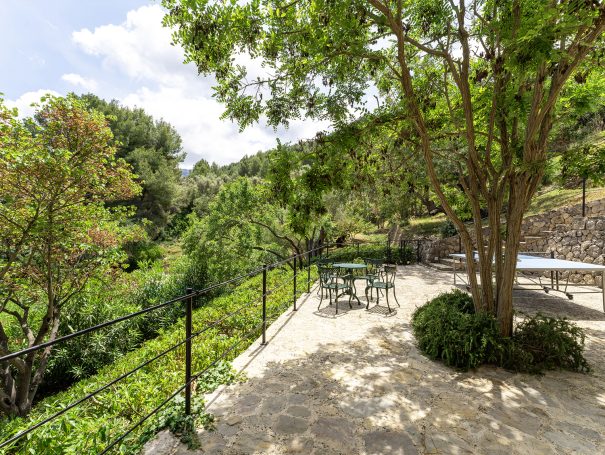 Garden Terrace